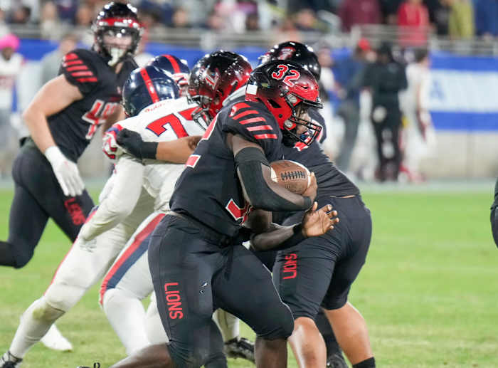 liberty centennial arizona aia football championship 2023 steven davis16